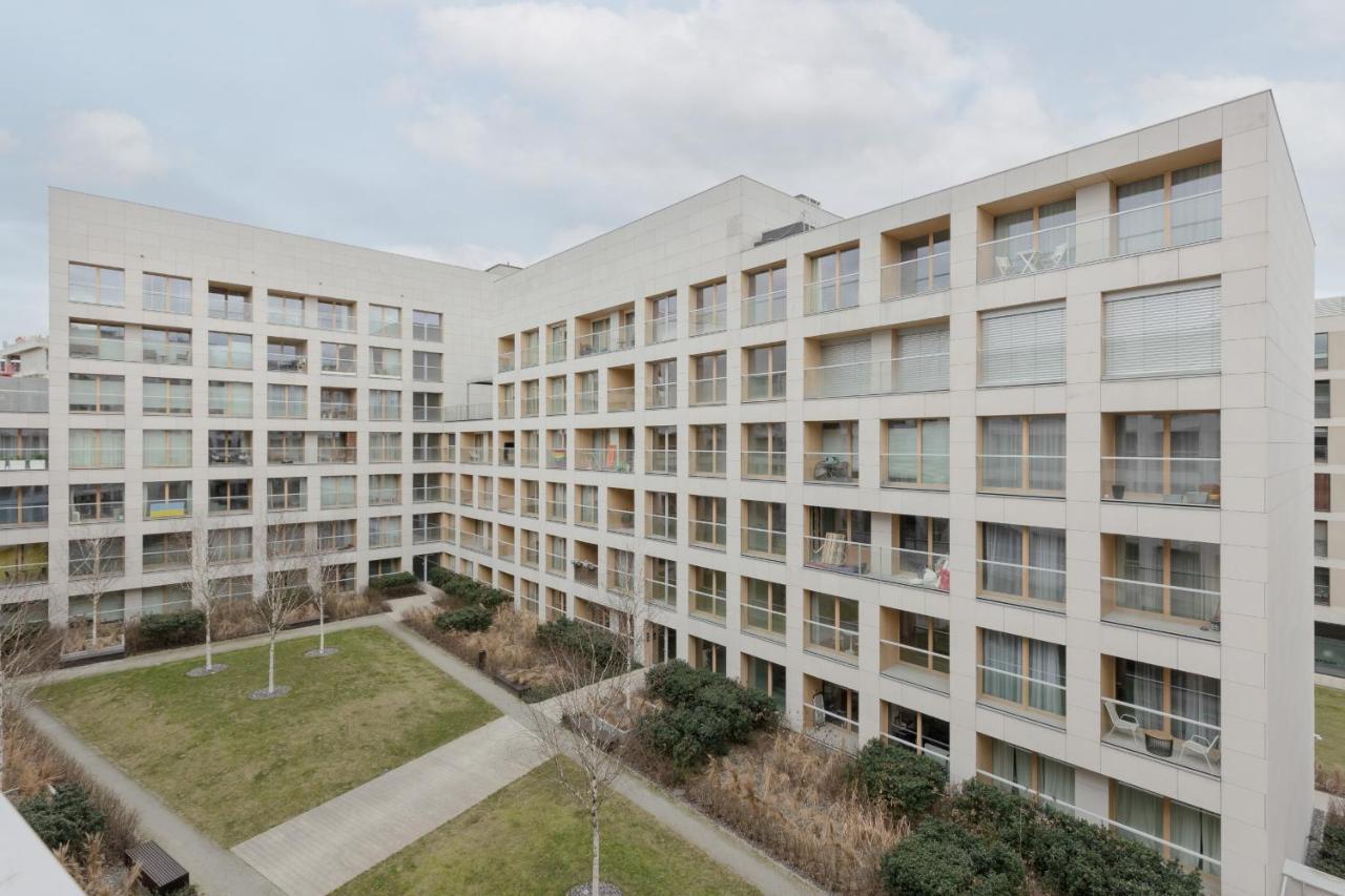 Cozy Apartments With Parking In The 19Th District By Noclegi Renters Varşova Dış mekan fotoğraf