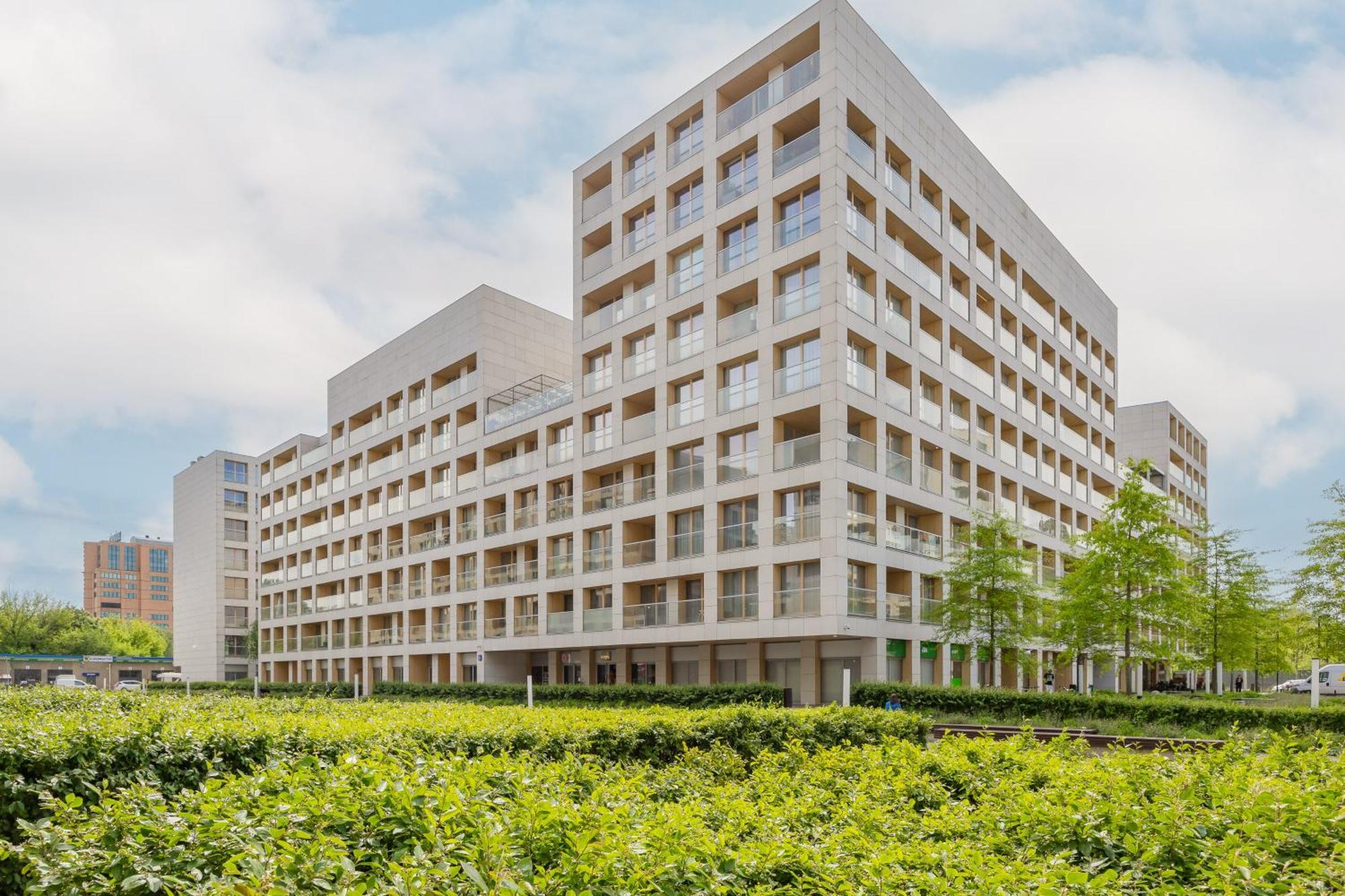 Cozy Apartments With Parking In The 19Th District By Noclegi Renters Varşova Dış mekan fotoğraf