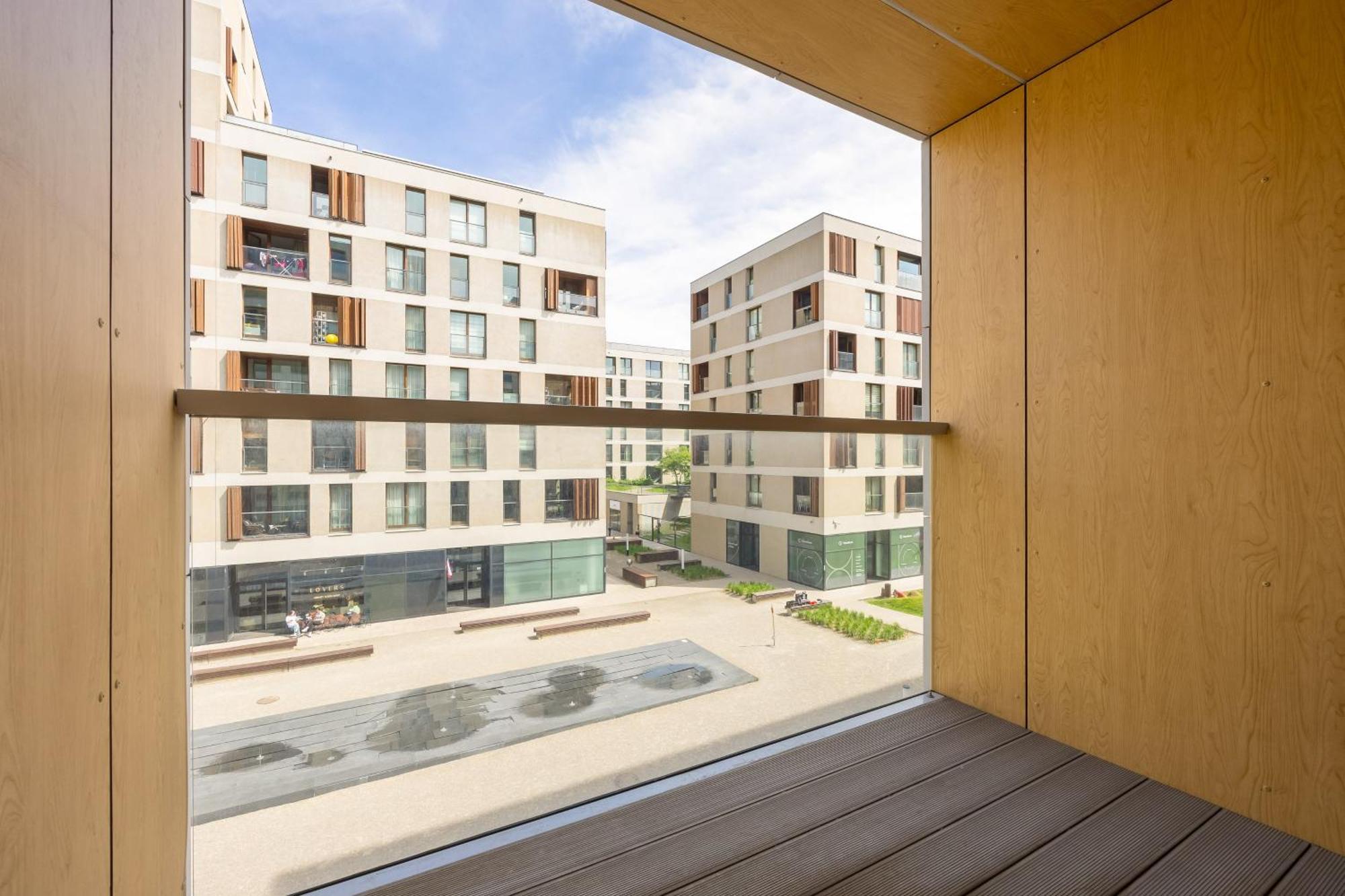 Cozy Apartments With Parking In The 19Th District By Noclegi Renters Varşova Dış mekan fotoğraf