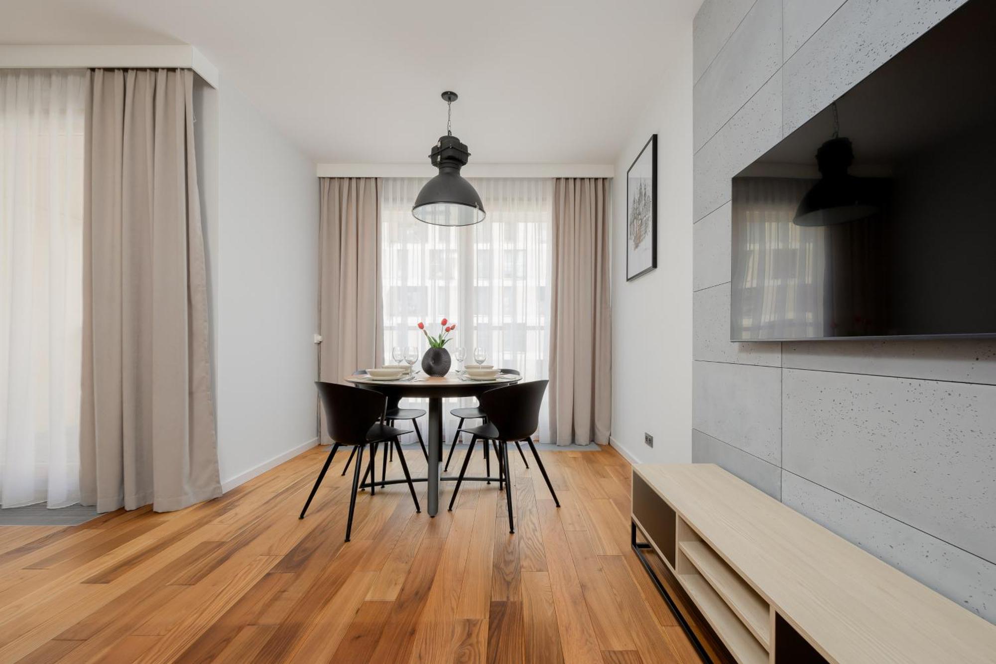 Cozy Apartments With Parking In The 19Th District By Noclegi Renters Varşova Dış mekan fotoğraf