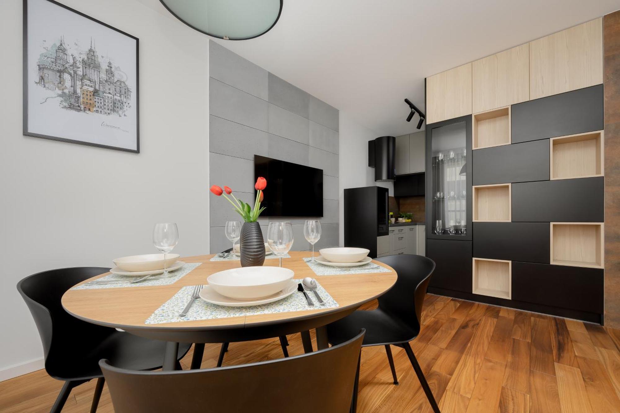 Cozy Apartments With Parking In The 19Th District By Noclegi Renters Varşova Dış mekan fotoğraf