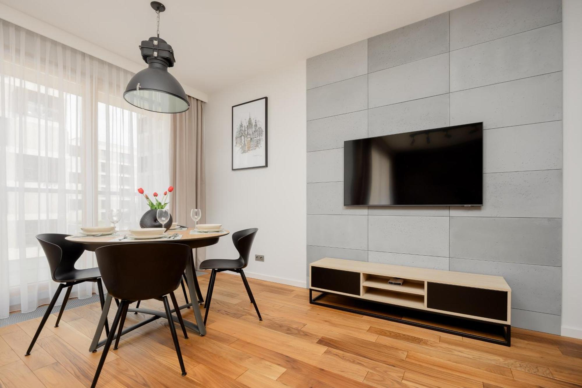 Cozy Apartments With Parking In The 19Th District By Noclegi Renters Varşova Dış mekan fotoğraf